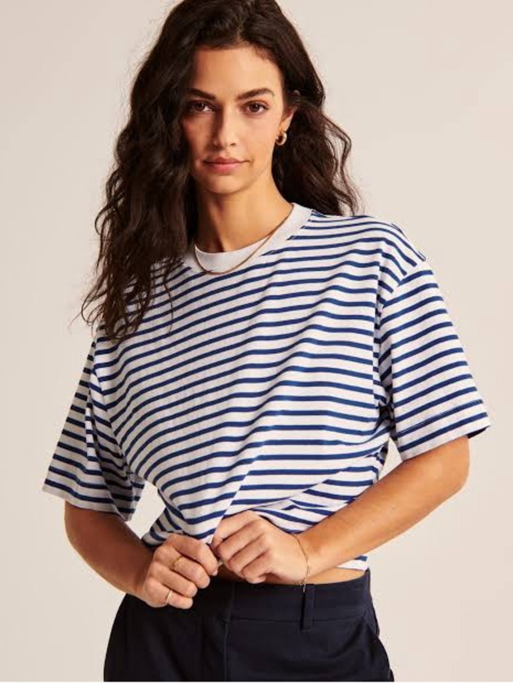 Abercrombie & Fitch White and Blue Wedge Essential Striped Short-Sleeve Tee